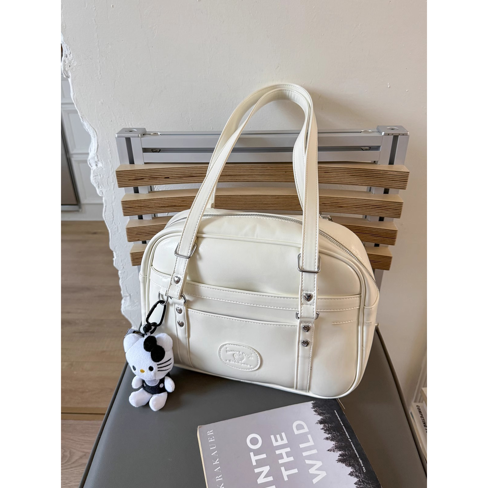 Una pequeña bolsa multifuncional fresca, bolsa de Boston, mochila de viaje de gran capacidad, mochila de mujer.