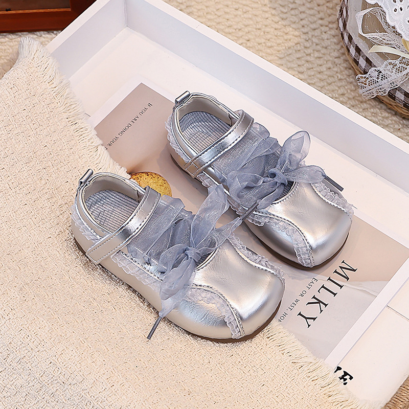 Zapatos de cuero coreanos de encaje para niñas 2026 primavera y otoño zapatos de princesa para niños zapatos de suela suave para bebés