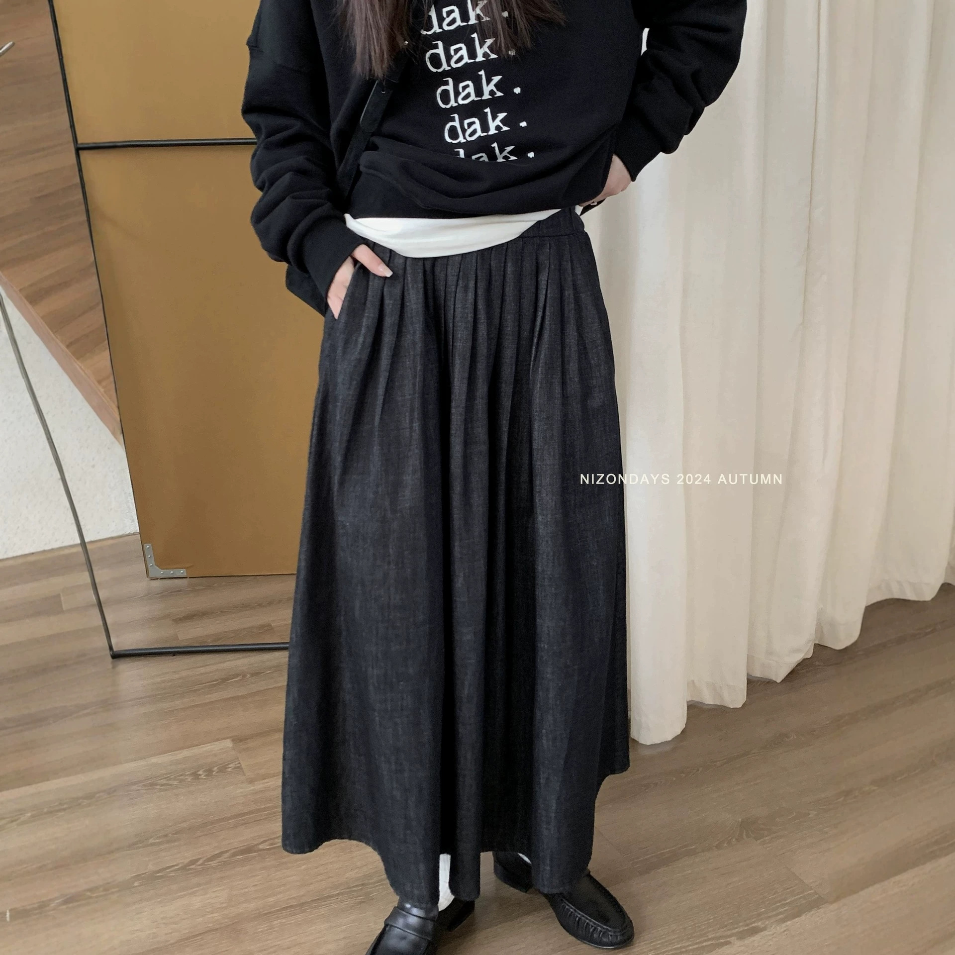 秋季新品 本期力荐！小众黑牛仔松紧腰百褶裙长裙女~