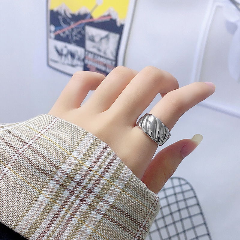 Korean fashion texture wide face ringsimple index finger ring wholesalepicture20