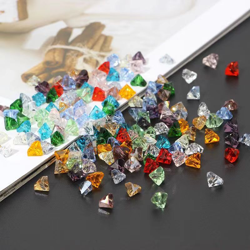 Accessory with rhinestones