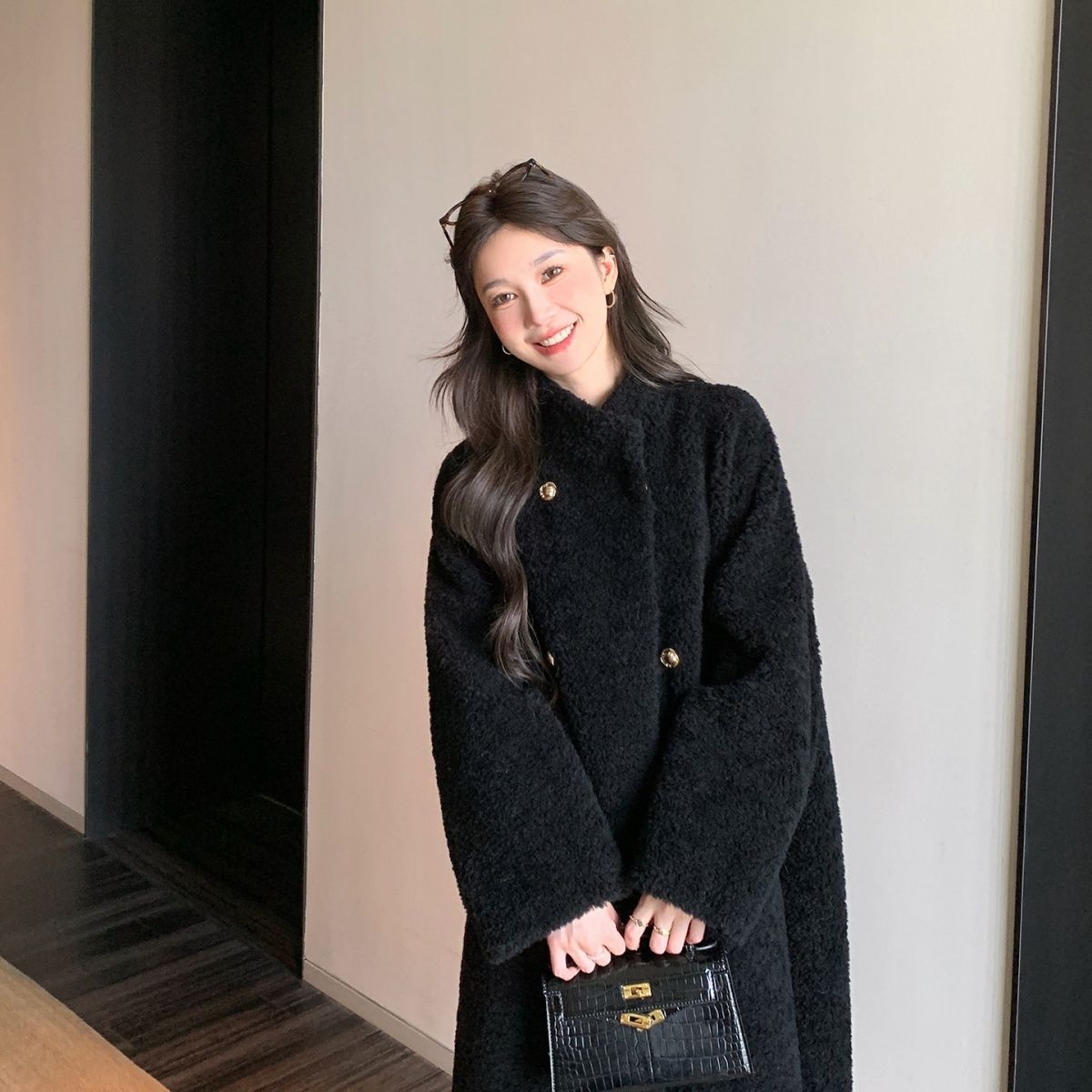 时尚新款羊剪绒皮毛一体仿皮草长款毛毛外套女2025秋冬羊羔毛大衣