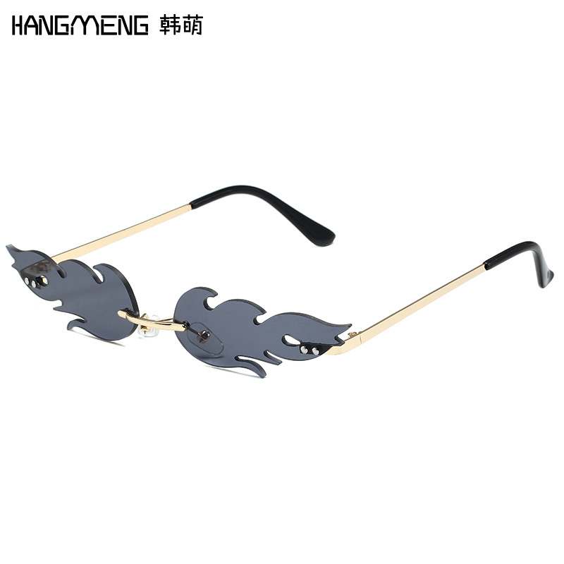 2021 new cross-border flame sunglasses personalized fashion sunglasses metal frameless party glasses factory wholesale