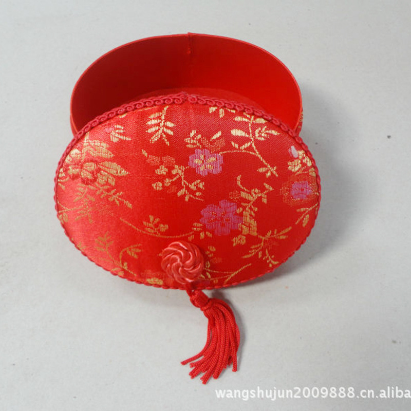 供应礼品织锦布礼品花边吊穗盒/锦盒批发做手把玩复古礼盒