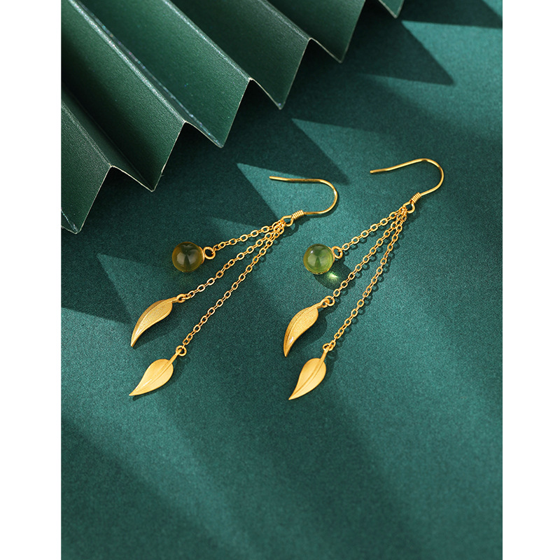 S925 plata esterlina borla pendientes de las mujeres vintage oro antiguo artesanía cuentas redondas verde Jade hoja pendientes de oro arena