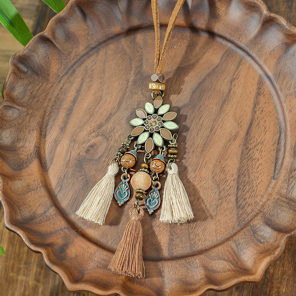 long necklace