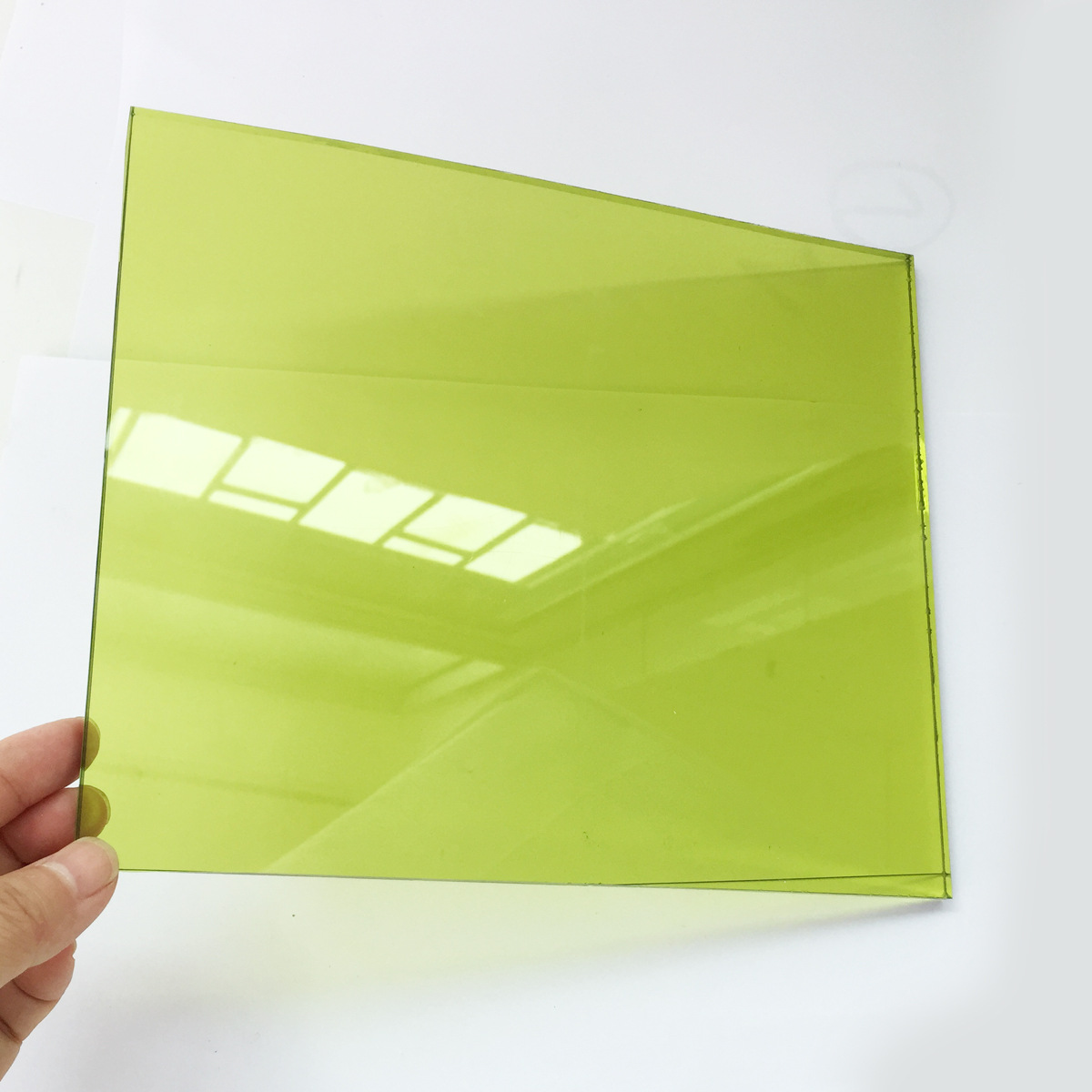 彭博激光防护板1064nm 镭射激光展示间隔离板5mm厚度窗户板压克力