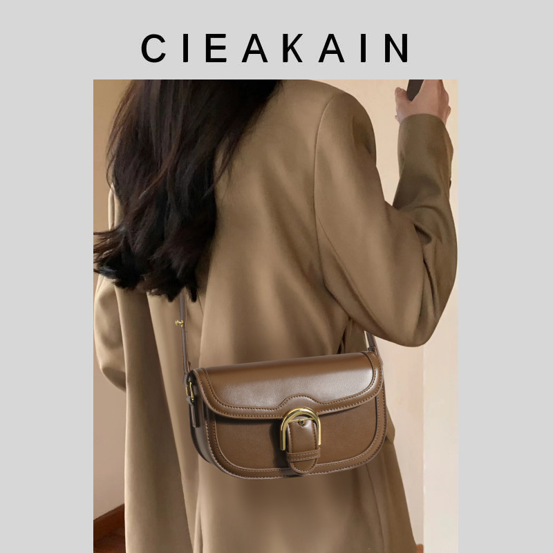 Shoulder Bag 2023 New Retro Handbag Niche Design French Messenger Bag High-end Women's Bag_voghion.com