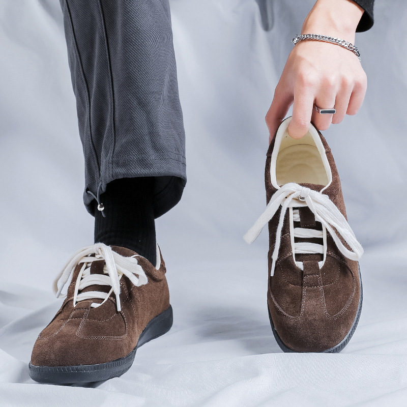 Training Shoes Designed Specifically For Couples, Unisex, Lace-up Casual Sneakers, Low-top Design, New For Fall/Winter 2025._voghion.com