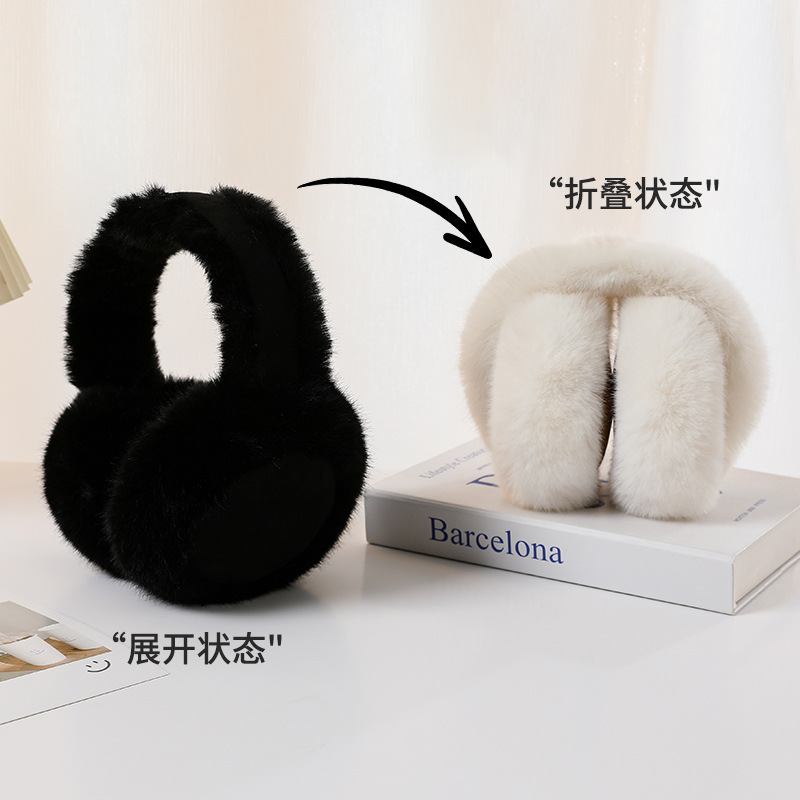 純色の耳カバーの男性は冬に保温を厚くして、耳を保護します。