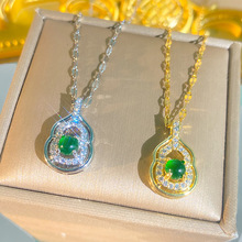 ����Ԣ�������GɫС���J����Ů�Ƕ�M��ʯ�i��朵���