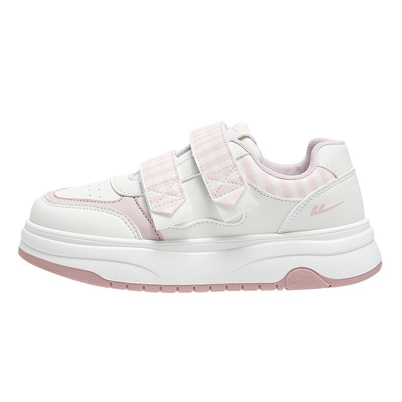 Zapatos de suela gruesa de terciopelo, calentamiento de moda, cómodos, zapatos de velcro, zapatos de skate de moda para mujeres que viajan en invierno