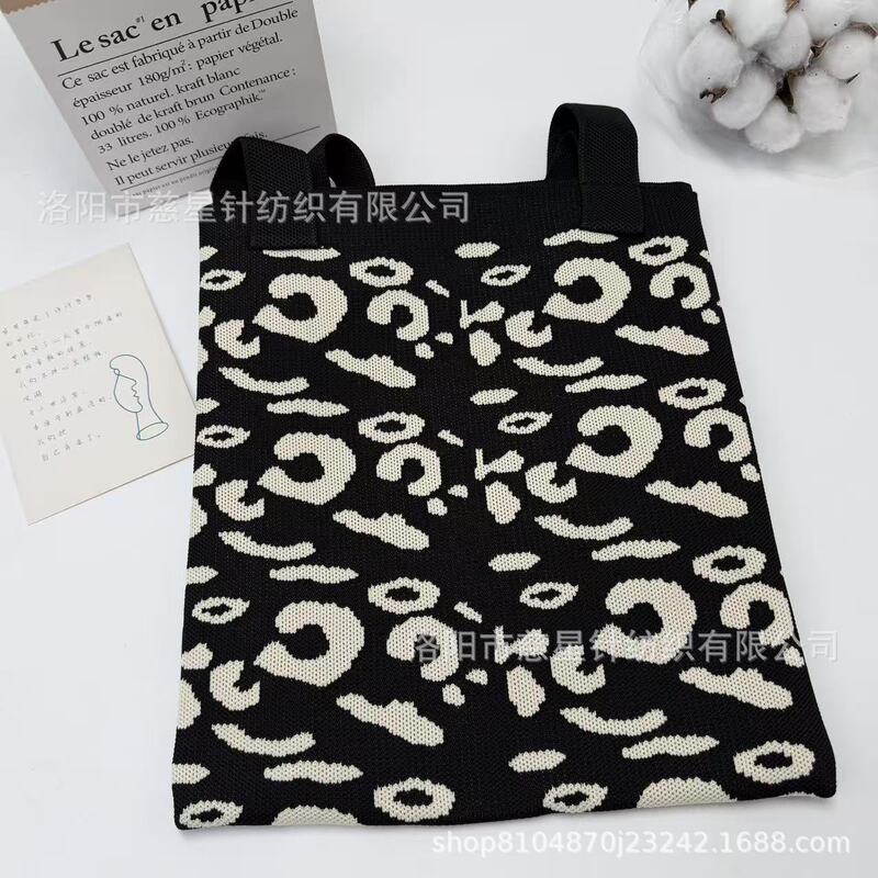 Panda Bucket Bag 2026 Knitted Wool Vest Shoulder Bag Handbag Storage Crossbody Large Capacity Versatile