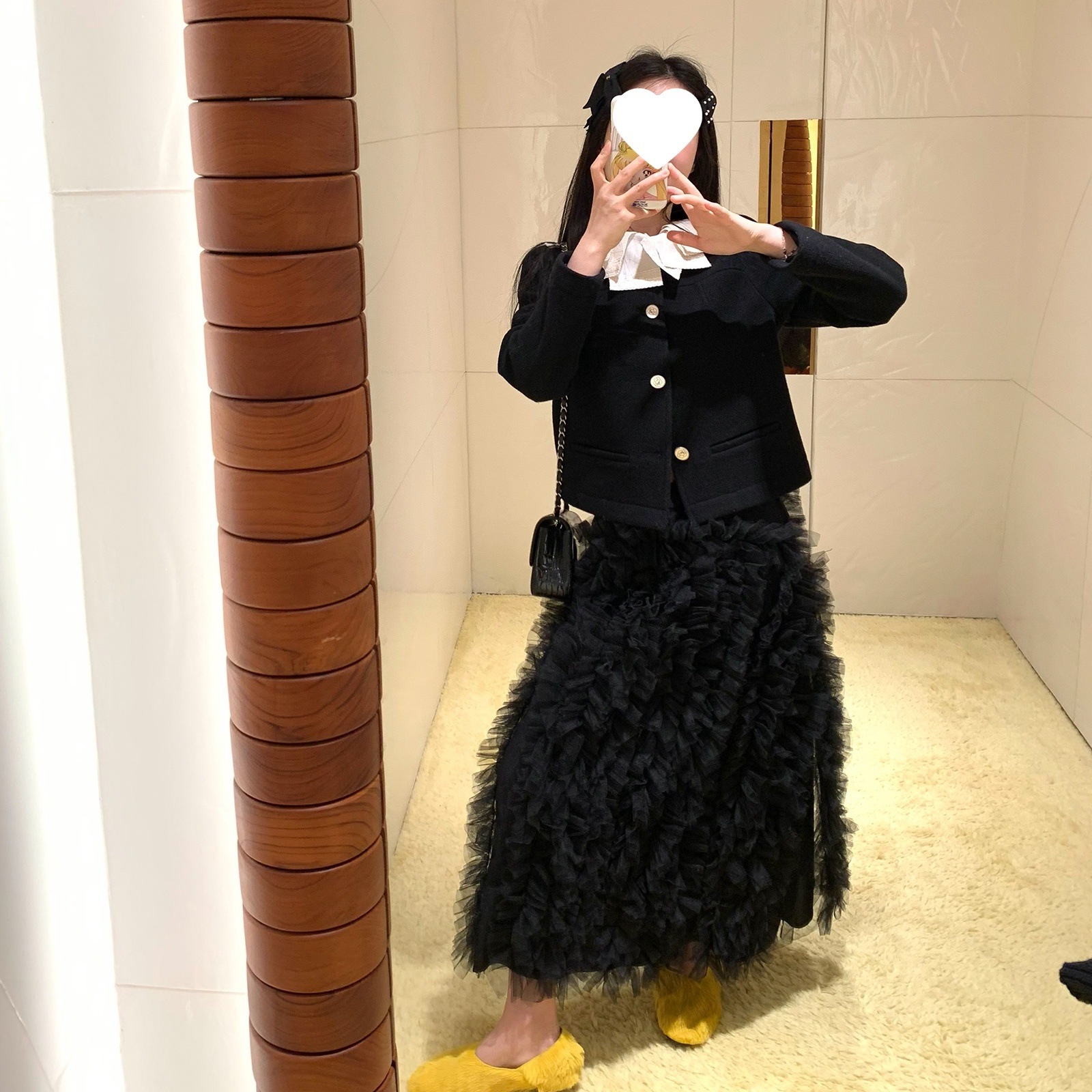 Ms Xiangmian Neotin Rose Button Detachable Lace Collar Woolen Jacket