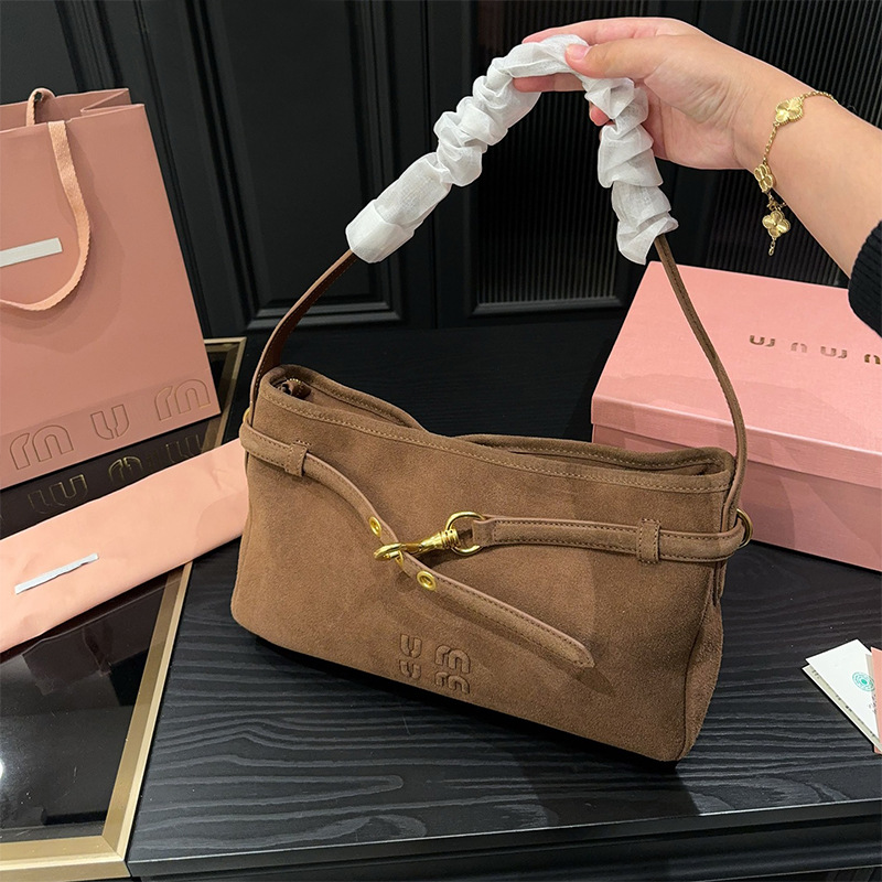 2025 New Underarm Bag Suede Commuter Bag Vintage Handheld Shoulder Bag Baguette Bag For Women Spring Edition - Thumbnail 2