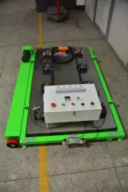 印刷配套设备;电子工业助剂;丝印机