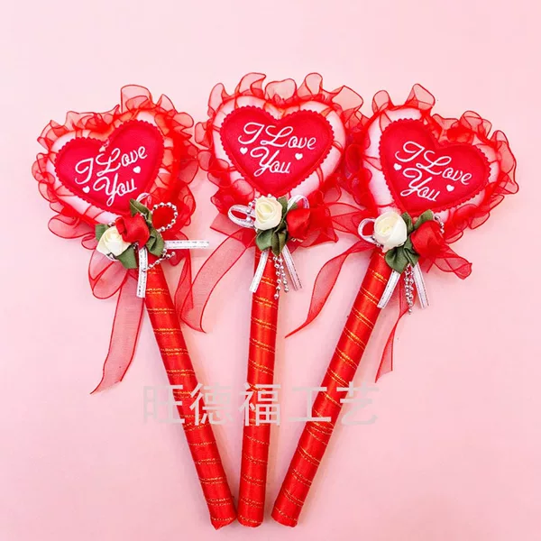 Fully Handmade Creative Cute Wedding Foam Heart Sign-In Paint Pens Direct from the Manufacturer Wholesale Wedding Gift Pens