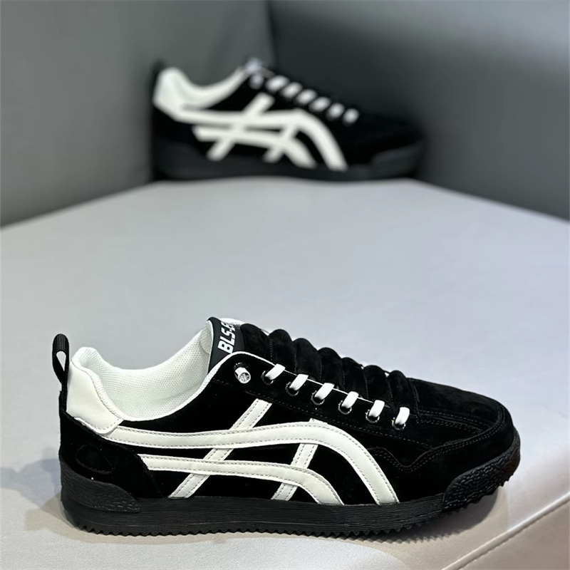Kuaishou Douyinと同じスタイルの新しい冬のロートップレザー通気性軽量レースアップカジュアルスニーカーファッショナブルなスポーツメンズシューズ|undefined
