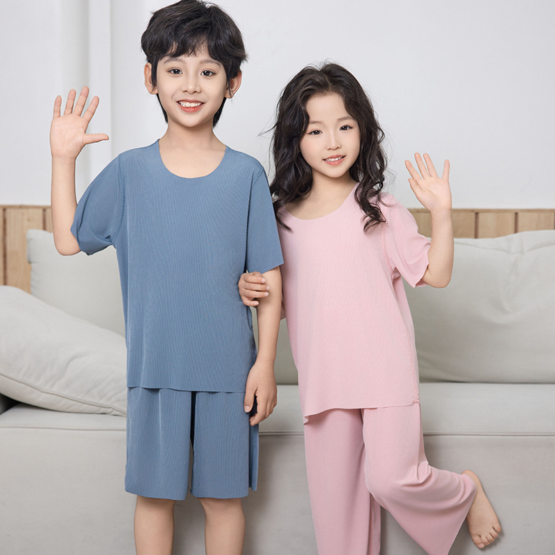 夏の新しい男の子半袖ルーズシームレスアイスシルクホーム服子供のツーピース女の子パジャマセット 01|undefined