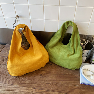 ��Ƥ�q���ǰ����s�������Ӱ������