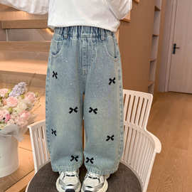 女童牛仔裤2026春秋上新烫钻蝴蝶结阔腿裤小女孩时尚休闲直筒裤子