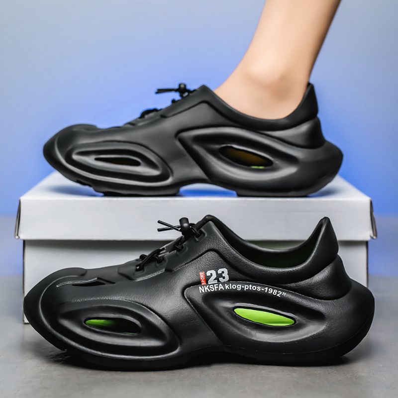 Zapatos con agujeros Baotou para hombres, suela gruesa para uso exterior en verano, 2025 nuevos zapatos de playa, sandalias, zapatillas desodorantes y antideslizantes