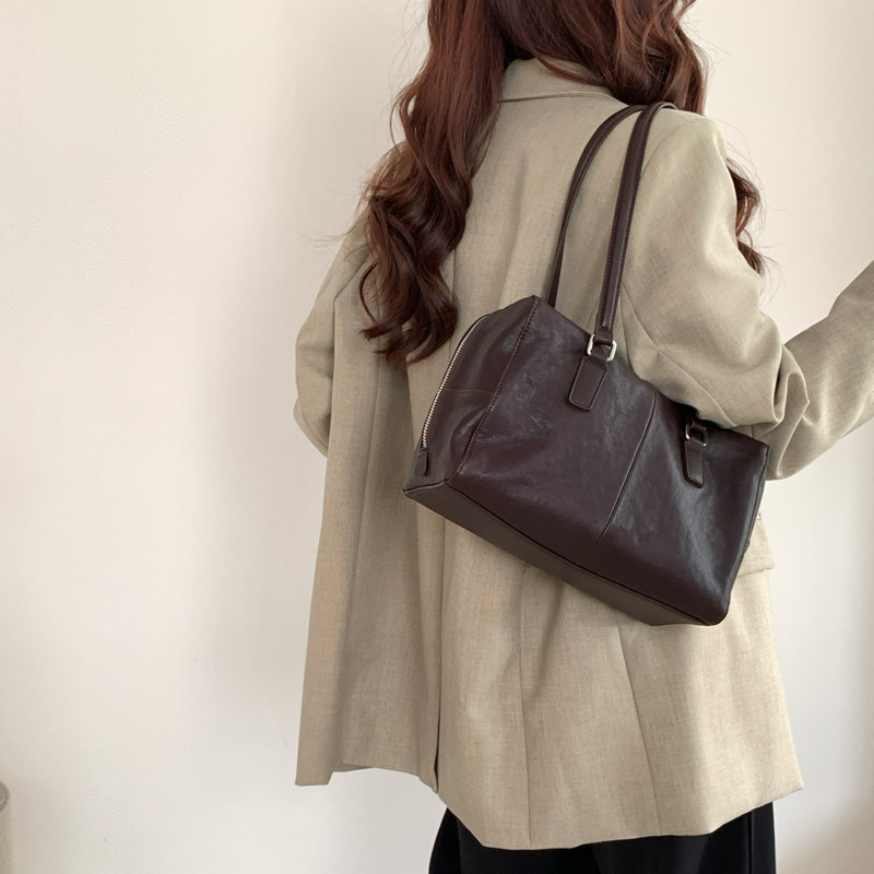 2024 new genuine leather top layer cowhide tote women's large capacity Boston pillow bag, high-end feel_voghion.com