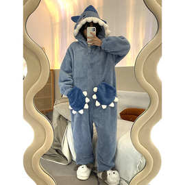 可爱鲨鱼连帽珊瑚绒睡衣女冬款网红风2025新款加绒加厚居家连体衣