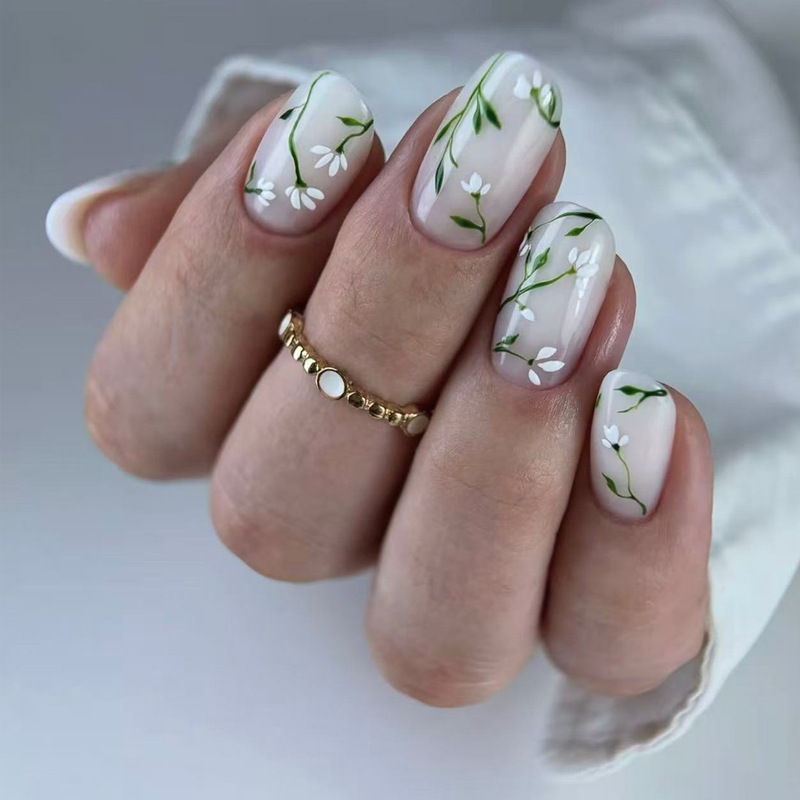 Spring-Like White Short Oval Flower Graffiti Design Wearable Nail Art Fake Nail Stickers Finished Nails