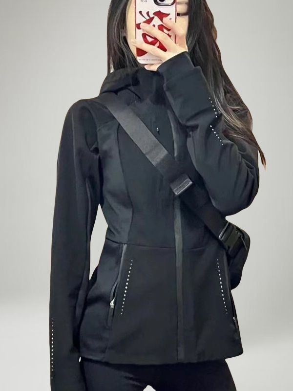 Slim-Fit Softshell Jacket for Women 2025 Spring/Summer New Sports Fashion Versatile Coat Waist-Slimming Top Trendy