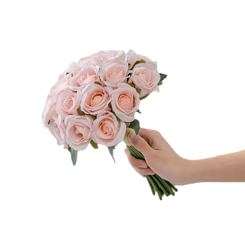 Venta al por mayor transfronteriza de ramos de novia de 18 rosas, flores de seda de alta gama para bodas, flores artificiales eternas.
