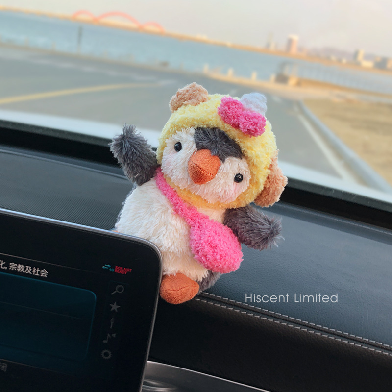 Lindo pingüino decoración de la pantalla del coche decoración del coche decoración del coche muñeca de peluche muñeca niña regalo de novia