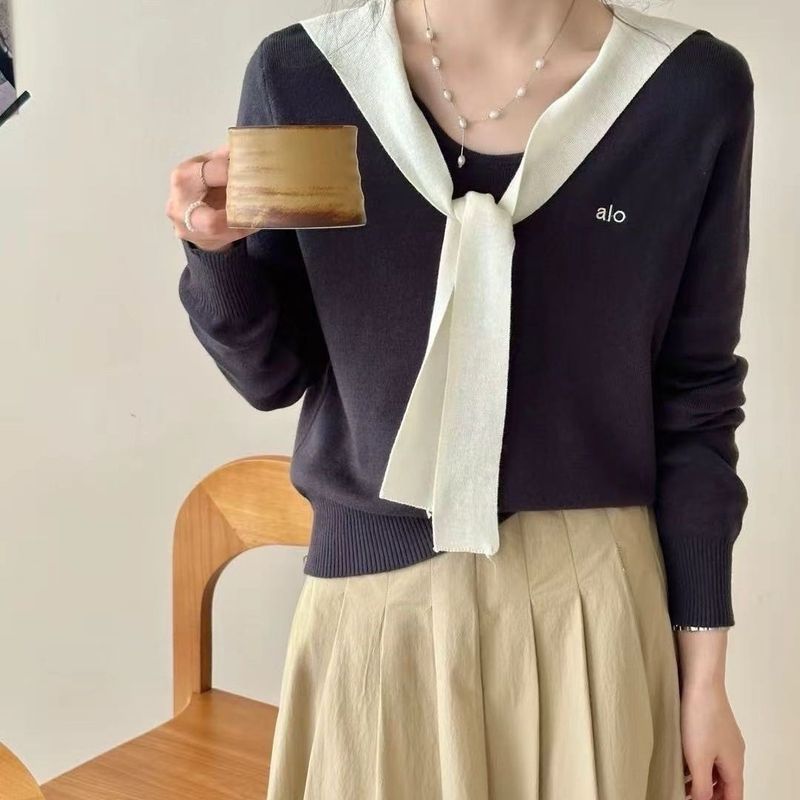 慵懒风V领假两件针织打底衫女2025早秋新款设计感披肩长袖上衣|undefined