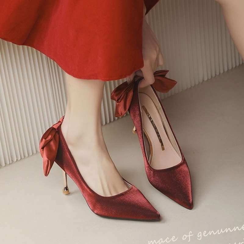 Thin-Heeled Red Wedding Shoes Xiuhe Wedding Dress Two-Wear White High-Heeled Shoes Women's Niche Design Bow Pointed-Toe Shoes