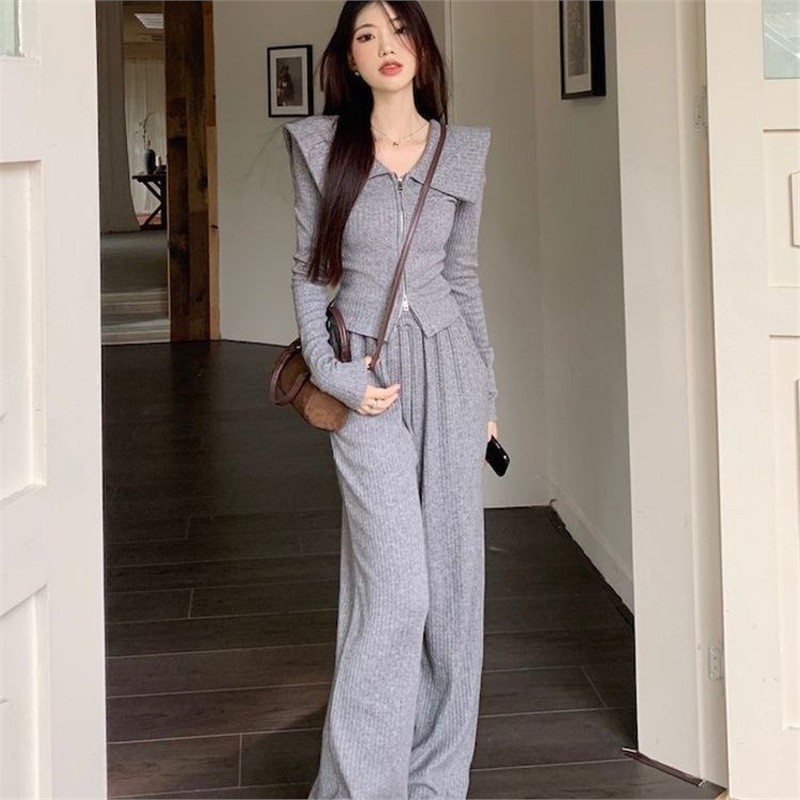 2023秋冬新款娃娃领时尚套装女修身显瘦翻领外套休闲阔腿裤两件套