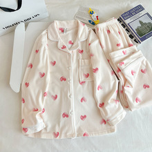 �۷����ĺ��u�q˯��Ů����2025�¿�ӽq�Ӻ�ů���⴩�Ҿӷ����b