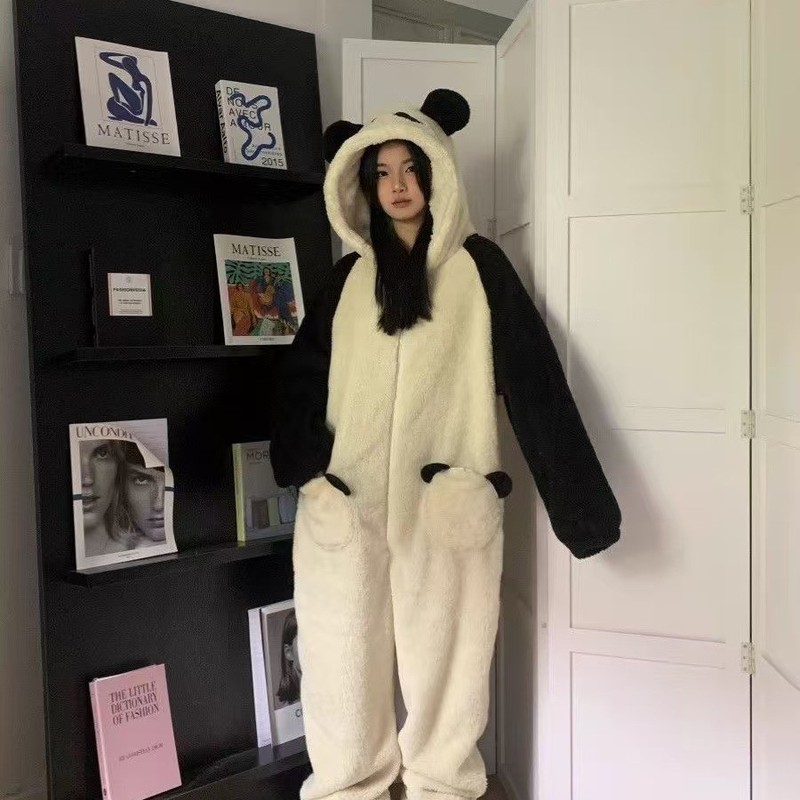 珊瑚绒2025新款加绒加厚连体睡衣女秋冬款可爱小熊猫家居服可外穿|undefined