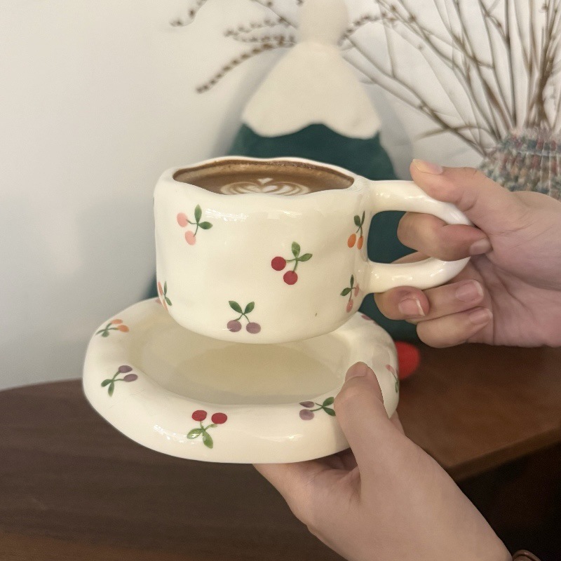 Ins estilo coreano mano irregular cerámica tazas de café y platos pintados a mano gordo tazas y platos ventas transfronterizas