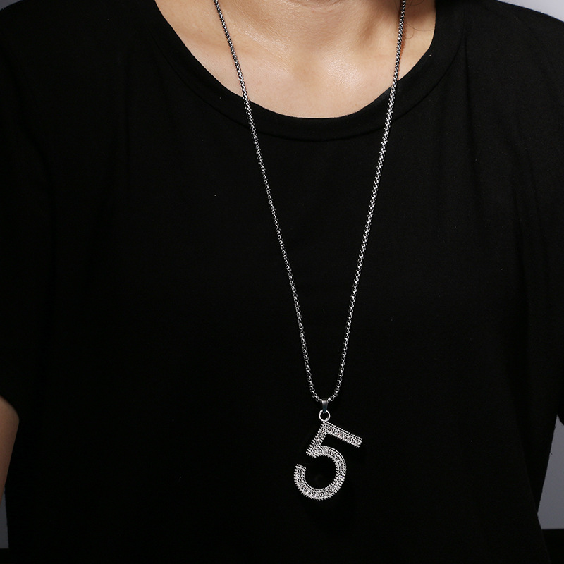 Collana con ciondolo a forma di 5 con diamanti incrostati di Hip Hop, con catena e cappuccio, personalità hipster femminile, ciondolo semplice, accessori per danza hip hop_voghion.com