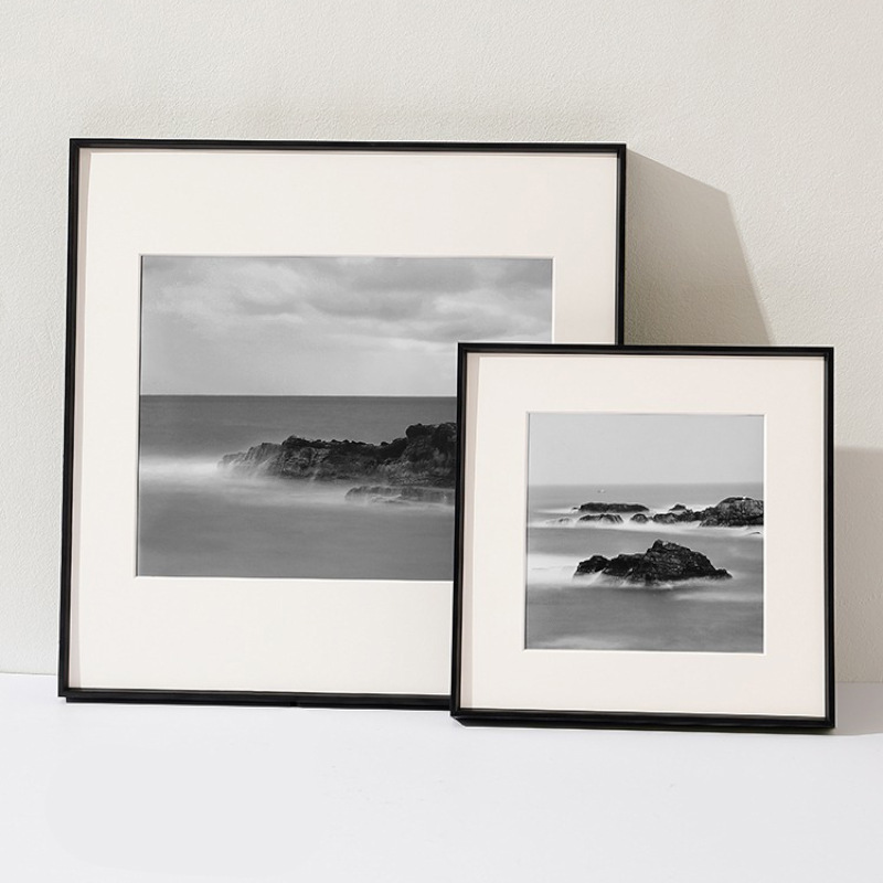 Aluminum alloy photo frame thickened acid-free cardboard photo frame exhibition-level picture frame mounted photographic work display frame