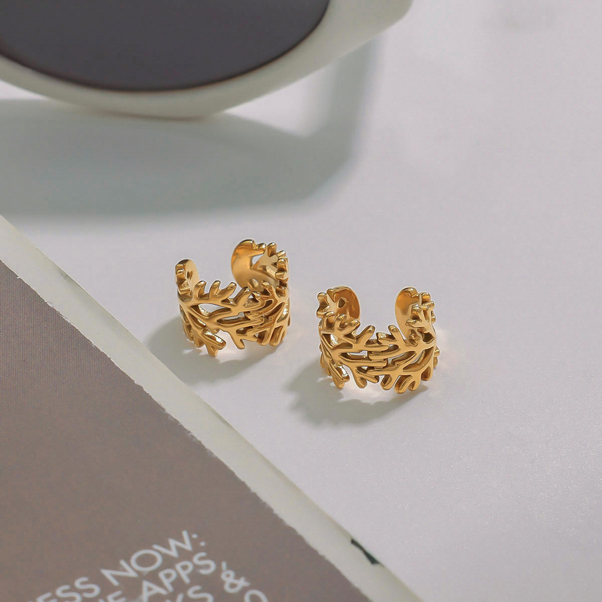 Jieding clip de hueso de la oreja de acero inoxidable europeo y americano sin orejas perforadas Pendientes de alta gama de nicho Joyas de acero de titanio Earrings transfronterizos