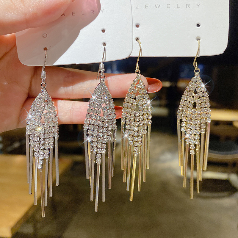 Shopping Occasion Copper Material 1 Pair Modern Style Tassel Plating Inlay Copper Artificial Gemstones Drop Earrings