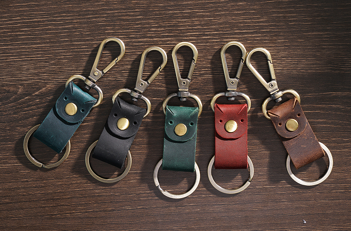 25g Weight Bag Pendant, Keychain Classification 1 Piece Quantity Daily Occasion Retro Classic Style Solid Color Leather Women's Bag Pendant Keychain