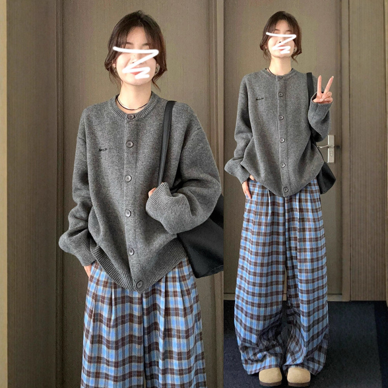 慵懒风高级感灰色圆领毛衣外套女秋冬季新款宽松休闲针织开衫上衣|undefined