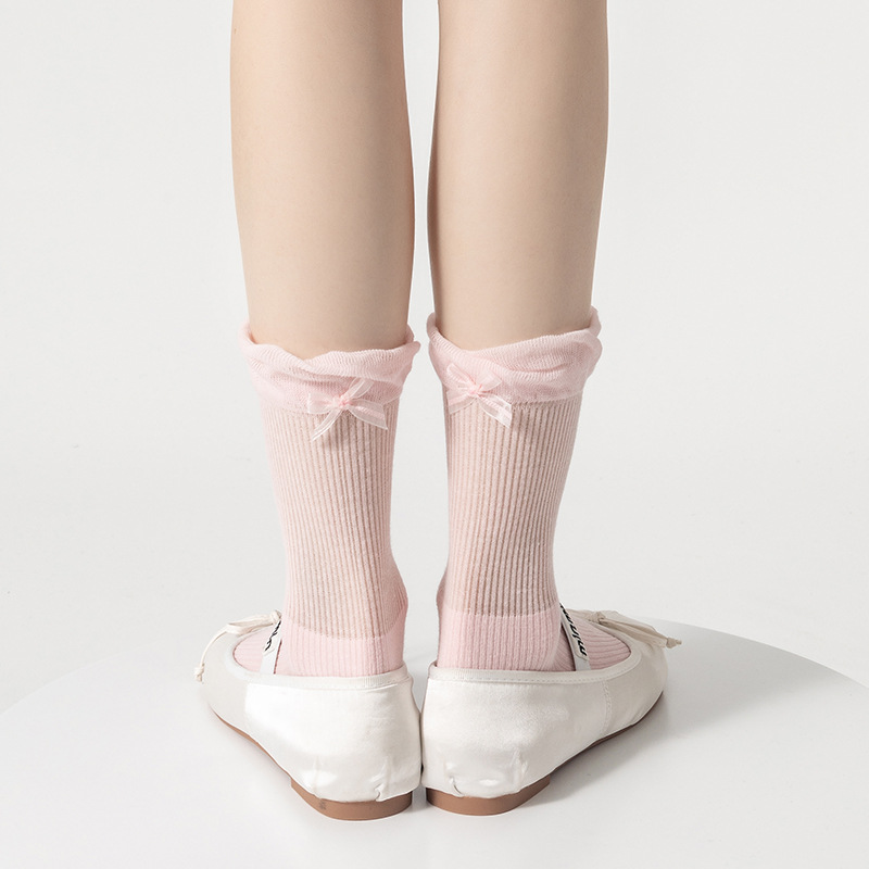 Miu serie calcetines mujer primavera y verano nuevo producto tacón lazo pila de calcetines capullo máquina todo en uno deshuesado tubo central Lolita