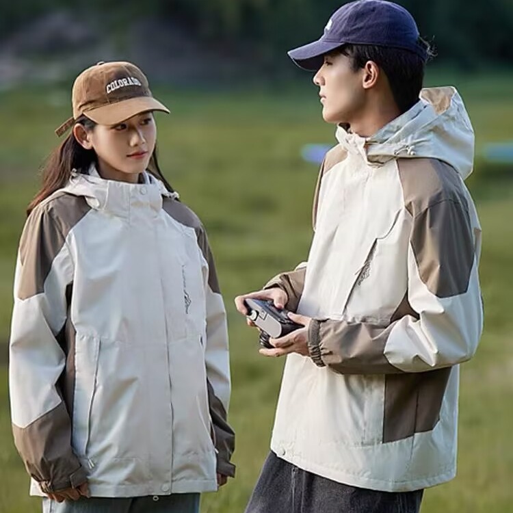 户外冬季休闲男情侣装冲锋衣可脱卸帽防水防风女登山服三合一外套