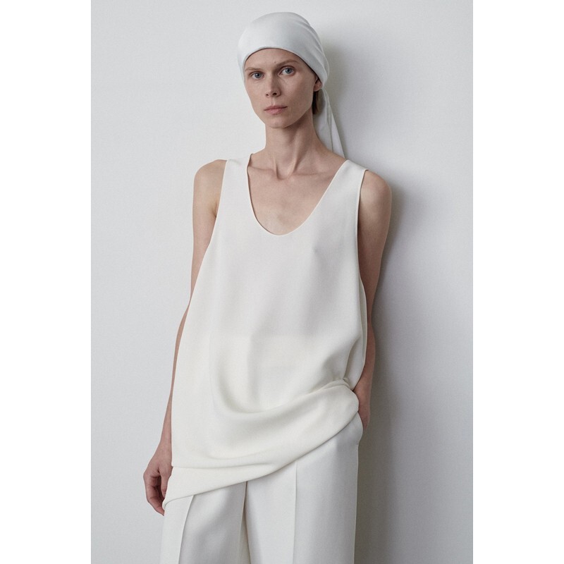 Th~ Row 2026 Summer U-Neck Vest for Women, Minimalist Commuter Style, Loose Fit, Elegant Slimming Acetate Top Th~ Row 2026 Summer U-Neck Vest for Women, Minimalist Commuter Style, Loose Fit, Elegant Slimming Acetate Top