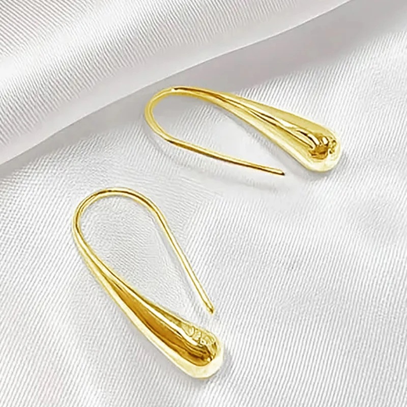 8g Weight Copper Ear Needle Material Earrings Classification 1 Pair Quantity Travel, Street, Shopping Occasion Copper Material U Shape, Water Droplets Pattern Women's Gender Plating Design Basic, Streetwear, Cool Style Style 1 Pair Basic Streetwear Cool Style U Shape Water Droplets Plating Copper Earrings 9