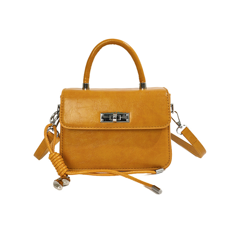 2026 nueva moda de alta sensación bolso bolso pequeño bolso cuadrado de mujer bolso de hombro de estilo extranjero bolso de transporte diario