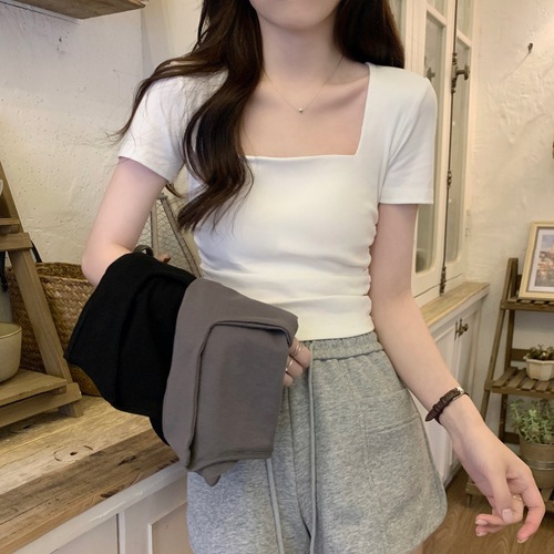 Elegant Square-Neck Short-Sleeve T-Shirt for Women, 2025 Summer: Korean-Style Pleated Design, High-Quality, Slim-Fit, Cropped Top for Students
